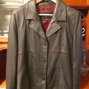 Wilsons women’s L 100% leather black jacket/coat